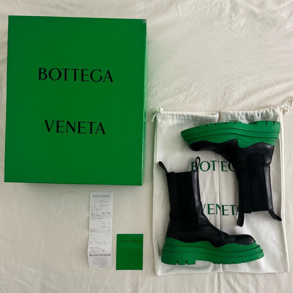 Bottega Veneta Tire Chelsea Boot Parakeet Green